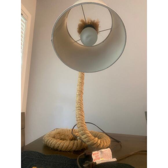 Vintage Audoux Minet Style Marine Nautical Coastal Coiled Rope Table Lamp - Picture 3 of 5